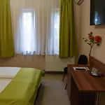 Oazis Wellness Panzio 3* Szigetszentmiklós