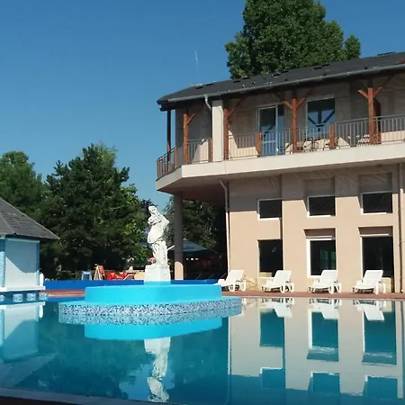 Oazis Wellness Panzio Otel