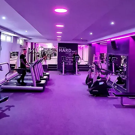 فندق Oazis Wellness Panzio 3*