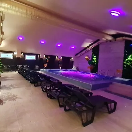 Oazis Wellness Panzio فندق Szigetszentmiklós