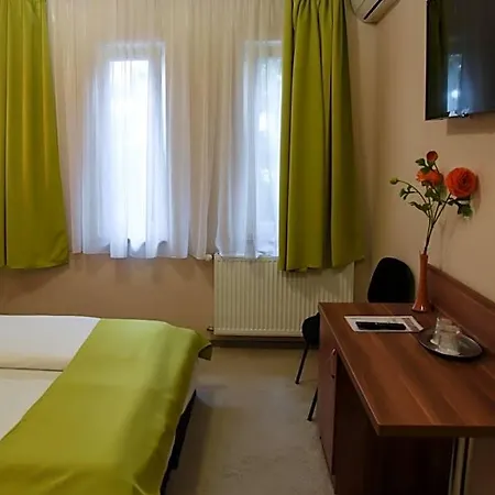Szálloda Oazis Wellness Panzio Szigetszentmiklós