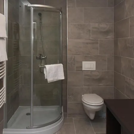 Oazis Wellness Panzio فندق