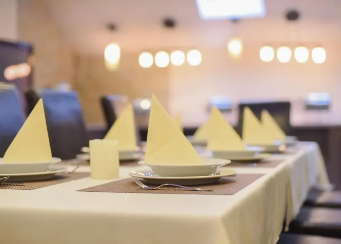 Hotel Oázis Wellness Panzio Szigetszentmiklós